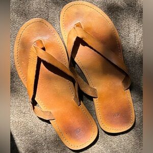 Men’s H$M Leather Tan Flip Flops Size 9
